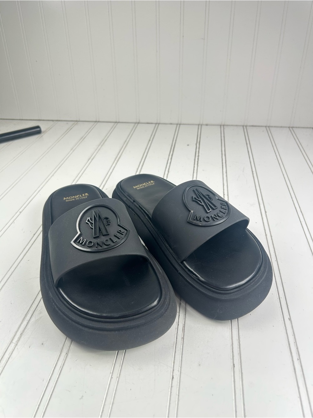 Moncler Black Logo-Embossed Rubber Slip-On Slides Women’s Size 38 US 8 - Picture 7 of 11